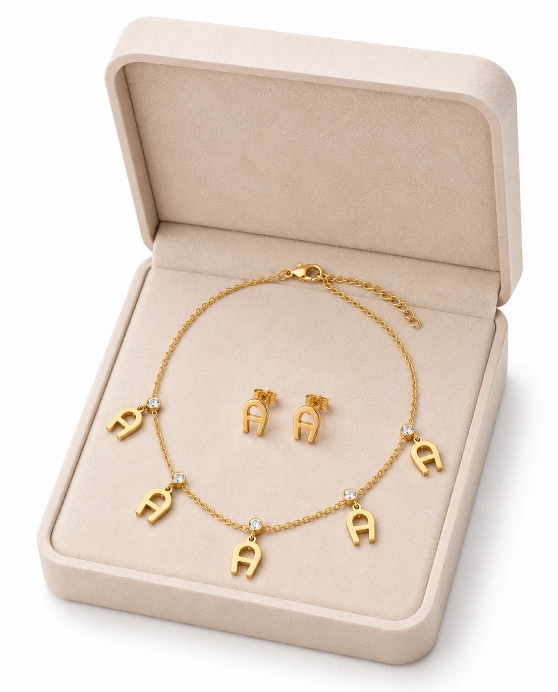 Women Elegant Gold Jewelry Set